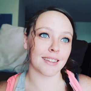 Meet your Posher, Mandy